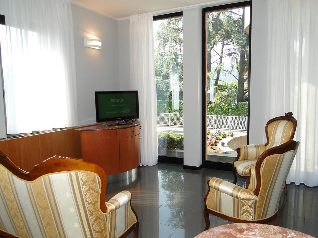Hotel Moderno